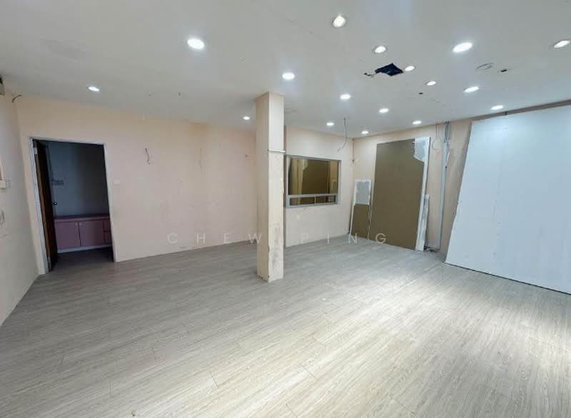Shop / Office for Rent in Taman Johor Jaya (Johor Bahru) - Chew Ping - PropertyGuru.com.my