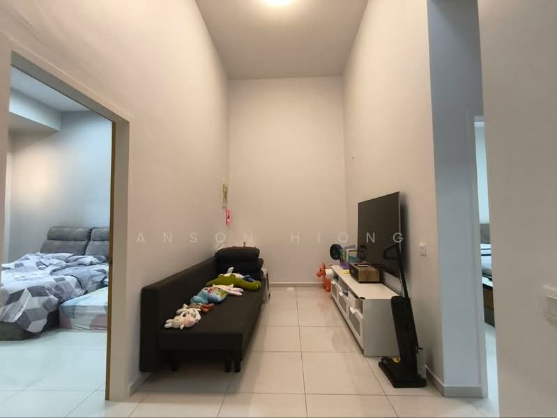 Rumah Teres 2 Tingkat untuk Dijual di Setia Eco Village (Gelang Patah) - Anson Hiong - Living Room - PropertyGuru.com.my