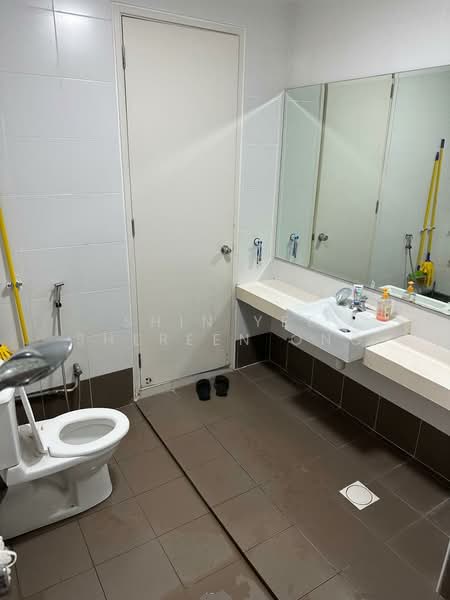 Kondominium untuk Dijual di 3 Residen @ Melawati - Shin Yee Shereen Ong - Bathroom - PropertyGuru.com.my