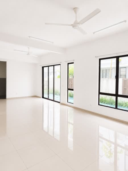 Semi-Detached House for Sale in Setia Ecohill (Semenyih) - Louis . - Living Room - PropertyGuru.com.my
