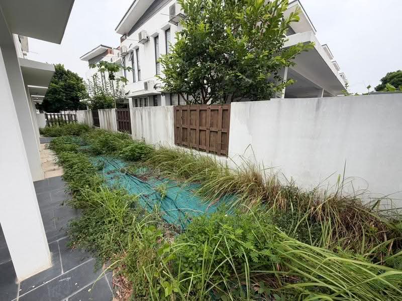 Semi-Detached House for Sale in Setia Ecohill (Semenyih) - Louis Leang - Exterior - PropertyGuru.com.my