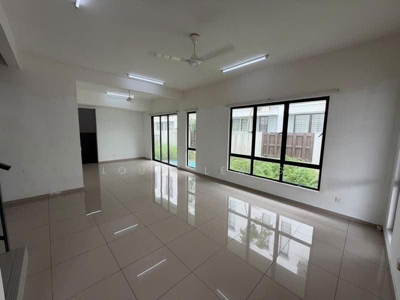 Semi-Detached House for Sale in Setia Ecohill (Semenyih) - Louis Leang - Living Room - PropertyGuru.com.my