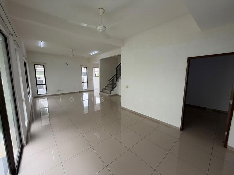 Semi-Detached House for Sale in Setia Ecohill (Semenyih) - Louis Leang - Living Room - PropertyGuru.com.my