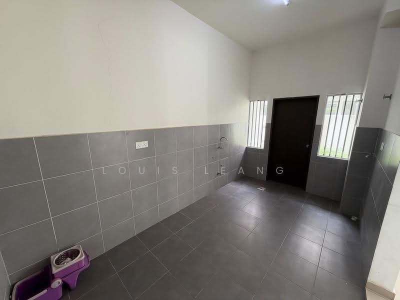 Semi-Detached House for Sale in Setia Ecohill (Semenyih) - Louis Leang - Kitchen - PropertyGuru.com.my