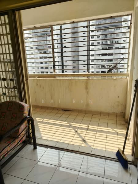 Apartment for Sale at Suria Kipark Damansara - Kai Ren - Balcony - PropertyGuru.com.my