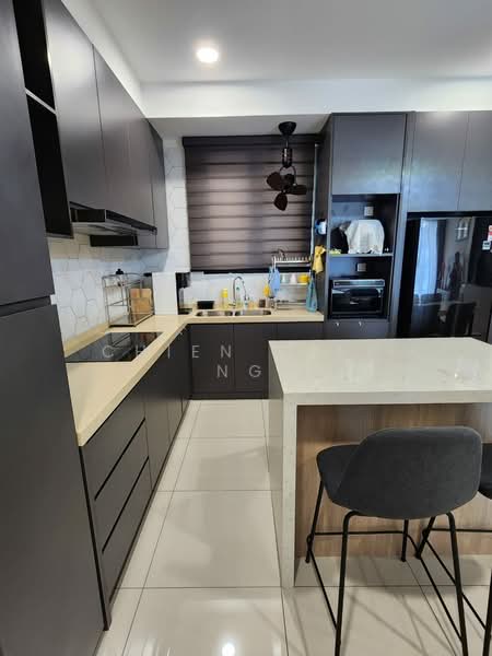 Kondominium untuk Dijual di Golden Triangle 2 - Chien Khek Ng - Kitchen - PropertyGuru.com.my