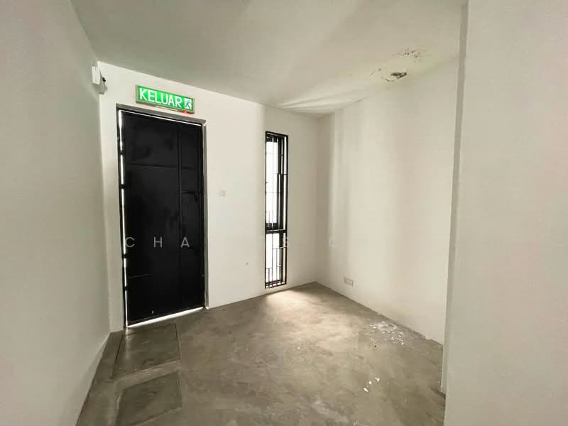 Kedai untuk Disewa di George Town (Penang) - Charles Chaw - Entrance - PropertyGuru.com.my