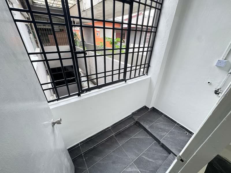 Flat for Sale at Taman Pulai Utama - Win Lim - Exterior - PropertyGuru.com.my