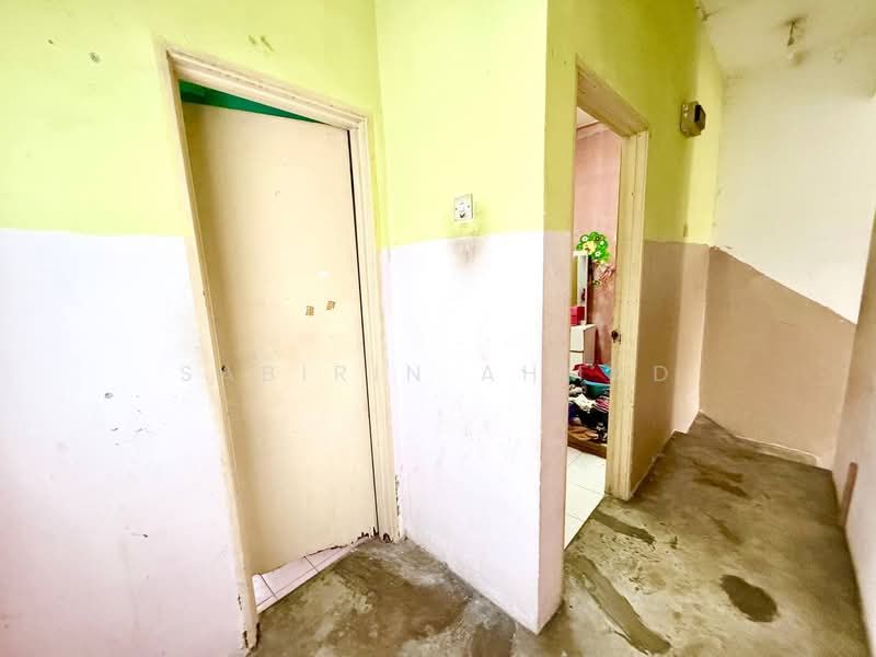 2-storey Terraced House for Sale in Bandar Rinching (Semenyih) - Sabirin Ahmad - PropertyGuru.com.my