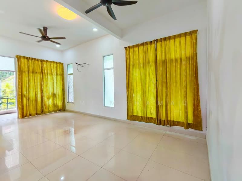 Rumah Teres 1 Tingkat untuk Dijual di Gerik (Perak) - Azimi Muhamad - Living Room - PropertyGuru.com.my