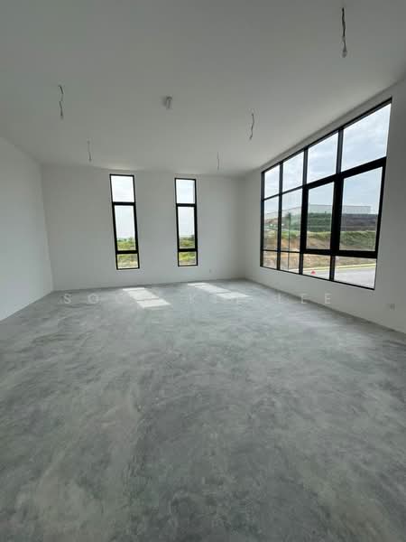 Semi-D Factory for Rent in Eco Business Park V (Puncak Alam) - Keith Lee - Interior - PropertyGuru.com.my