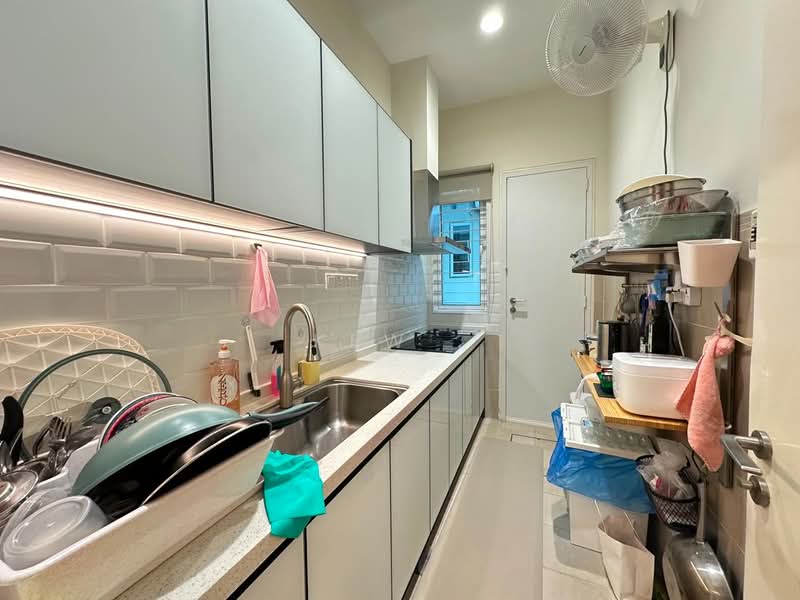 Rumah Teres 3 Tingkat untuk Dijual di Bandar Mahkota Cheras (Cheras) - Kew . - PropertyGuru.com.my