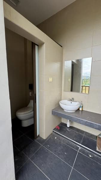 Bungalow for Sale in Kampung Pasir Panjang (Pasir Panjang) - Eunice Liew - PropertyGuru.com.my