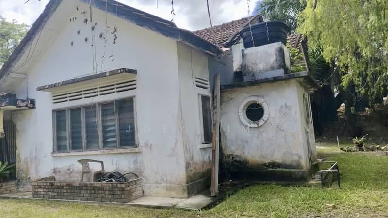 Bungalow for Sale in Taman Persiaran Desa (Seputeh) - Joey Lim - Exterior - PropertyGuru.com.my