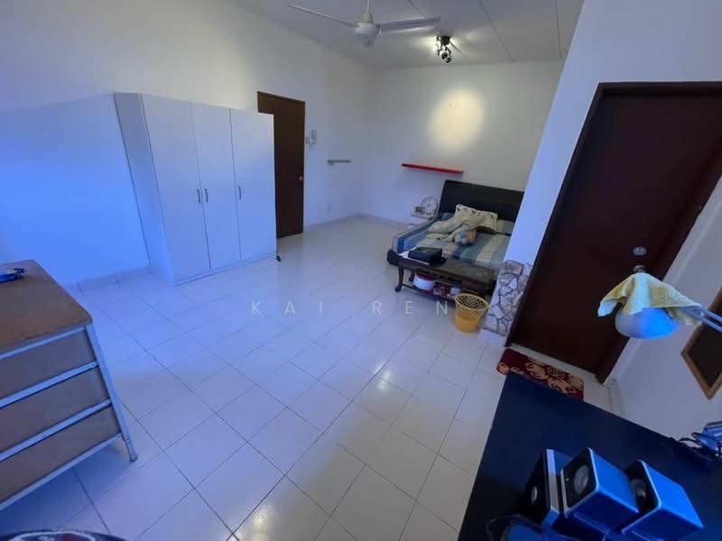 Rumah Teres 3 Tingkat untuk Dijual di Pekan Batu 9 (Cheras) - Kai Ren - Bedroom - PropertyGuru.com.my