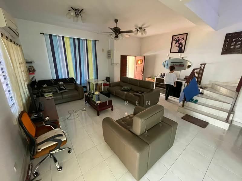 Rumah Teres 3 Tingkat untuk Dijual di Pekan Batu 9 (Cheras) - Kai Ren - Living Room - PropertyGuru.com.my