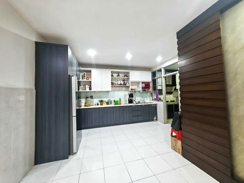 2-storey Terraced House for Sale in Bukit Indah (Iskandar Puteri (Nusajaya)) - Karl Lim - Kitchen - PropertyGuru.com.my