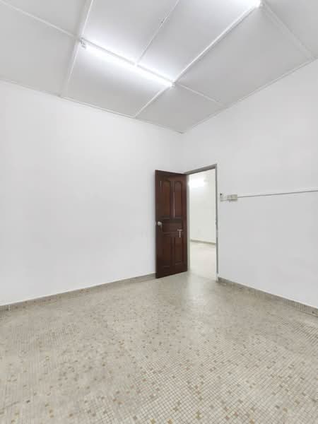 Rumah Teres 1 Tingkat untuk Dijual di Taman Sri Tebrau (Johor Bahru) - Iden Tan - Interior - PropertyGuru.com.my