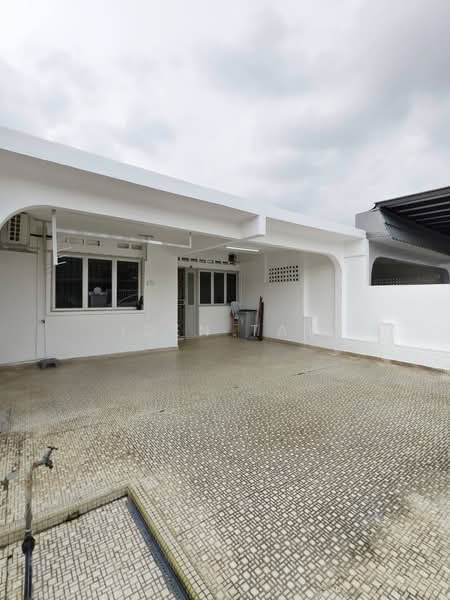 Rumah Teres 1 Tingkat untuk Dijual di Taman Sri Tebrau (Johor Bahru) - Iden Tan - Exterior - PropertyGuru.com.my