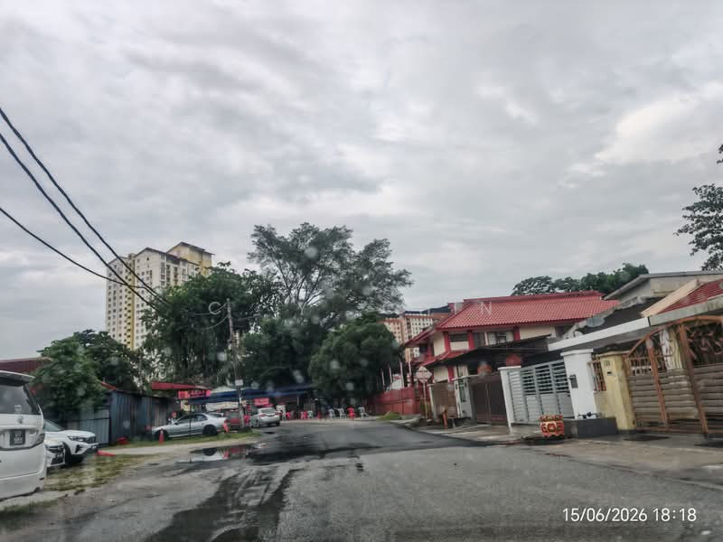 Rumah Teres 1 Tingkat untuk Dijual di Taman Kepong (Kepong) - C. Y. Chin - PropertyGuru.com.my