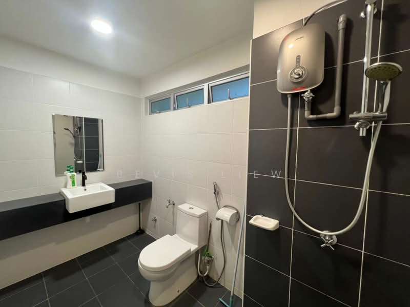 Apartment for Rent at Idaman Residence - Bevis Liew - Bathroom - PropertyGuru.com.my