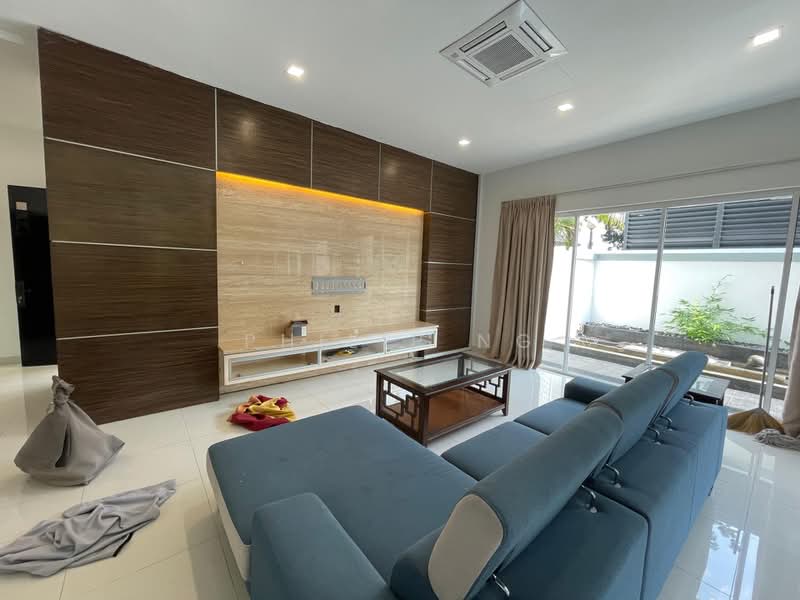 Rumah Banglo untuk Dijual di Country Heights (Kajang) - Philip Ng - Living Room - PropertyGuru.com.my