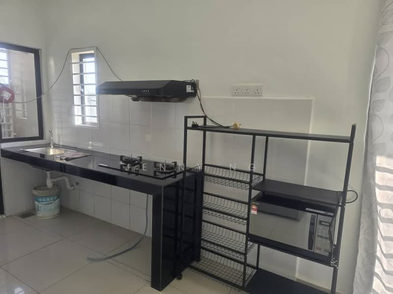Rumah Teres 2 Tingkat untuk Disewa di Bandar Mahkota Banting (Tanjong Duabelas) - Jenny Ng - Kitchen - PropertyGuru.com.my