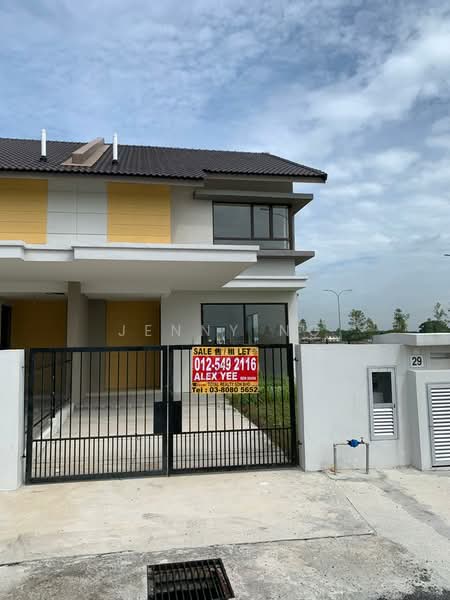 Rumah Teres 2 Tingkat untuk Disewa di Bandar Mahkota Banting (Tanjong Duabelas) - Jenny Ng - PropertyGuru.com.my