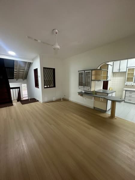 2.5-storey Terraced House for Rent in Taman Seputeh (Seputeh) - Tabber Tan - Interior - PropertyGuru.com.my