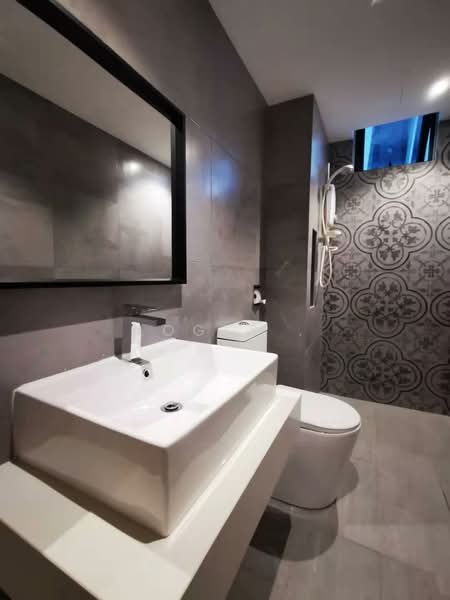 Service Residence for Sale at Arte Mont Kiara - Loges . - Bathroom - PropertyGuru.com.my