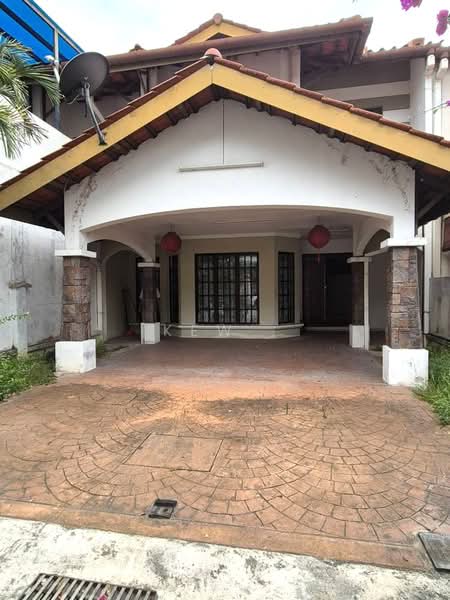 Rumah Teres 2 Tingkat untuk Dijual di Bandar Tun Hussein Onn (Cheras) - Kew . - Exterior - PropertyGuru.com.my