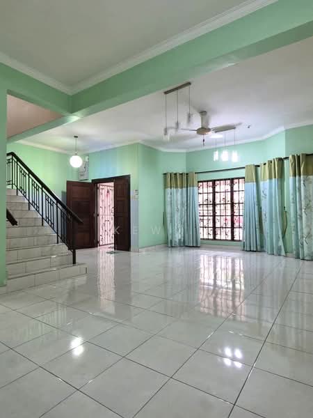 Rumah Teres 2 Tingkat untuk Dijual di Bandar Tun Hussein Onn (Cheras) - Kew . - Living Room - PropertyGuru.com.my
