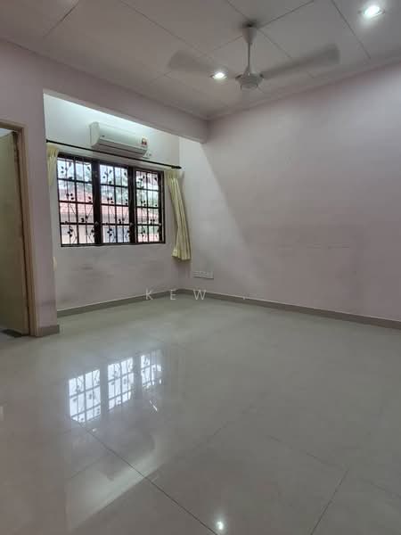 Rumah Teres 2 Tingkat untuk Dijual di Bandar Tun Hussein Onn (Cheras) - Kew . - PropertyGuru.com.my