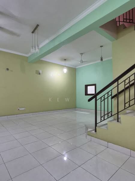 Rumah Teres 2 Tingkat untuk Dijual di Bandar Tun Hussein Onn (Cheras) - Kew . - PropertyGuru.com.my