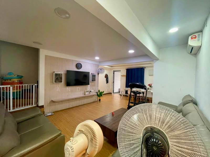 Rumah Teres 2 Tingkat untuk Dijual di Taman Desa Cemerlang (Ulu Tiram) - Andrew Teo - PropertyGuru.com.my