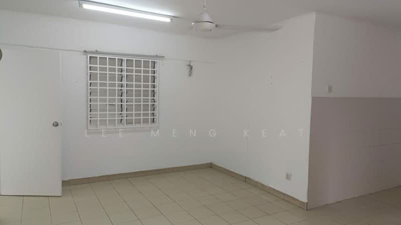 Flat for Rent at Desa Putra - Lee Meng Keat - Interior - PropertyGuru.com.my