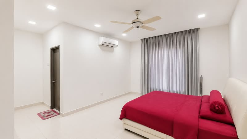 2.5-storey Terraced House for Sale in Pekan Batu 9 (Cheras) - Louis . - Bedroom - PropertyGuru.com.my
