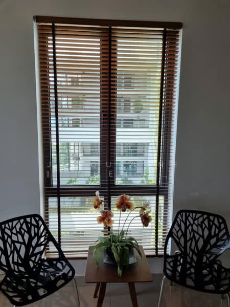 Servis Apartment untuk Dijual di Univ 360 Place - Jacqueline Zheng - View - PropertyGuru.com.my