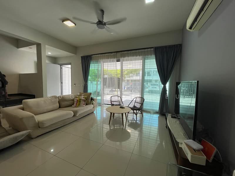 2-storey Terraced House for Rent in Kota Kemuning (Shah Alam) - Eugene Ong Eu chieh - Living Room - PropertyGuru.com.my