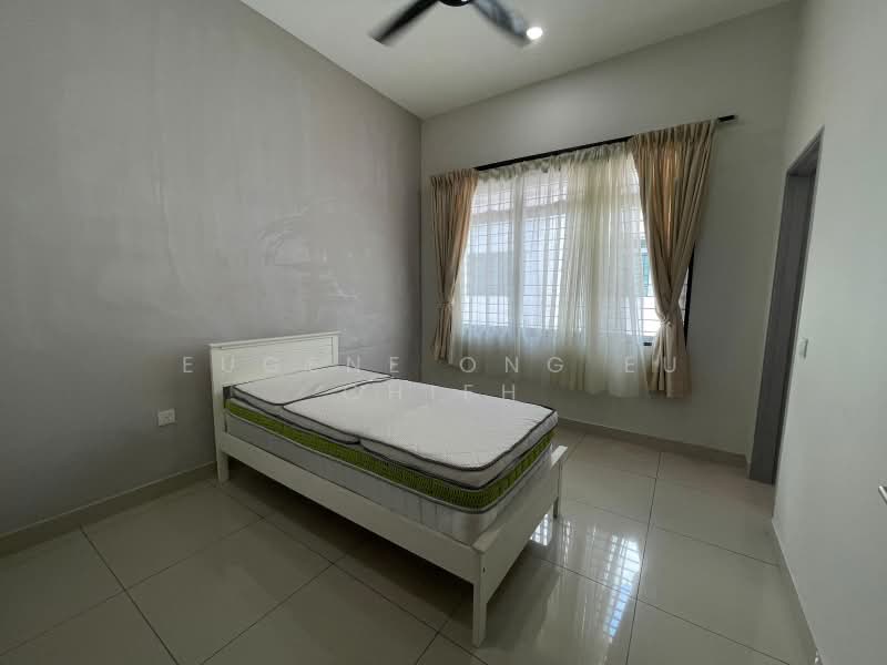 2-storey Terraced House for Rent in Kota Kemuning (Shah Alam) - Eugene Ong Eu chieh - Bedroom - PropertyGuru.com.my