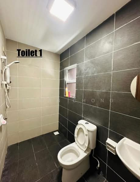 Rumah Berkembar untuk Disewa di Taman Desiran Bayu (Puchong) - Ethan Chong - Bathroom - PropertyGuru.com.my