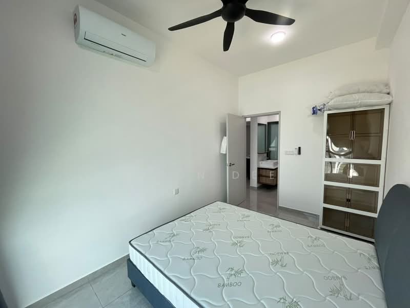 Pangsapuri untuk Disewa di Savana @ Batu Kawan - Elson Dee - Bedroom - PropertyGuru.com.my
