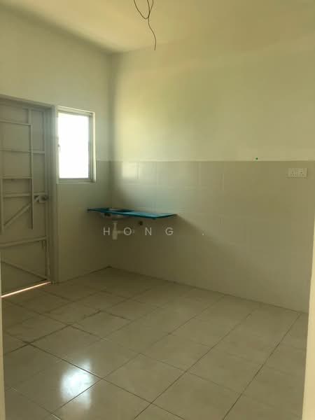 Rumah Banglo untuk Disewa di Taman Tunas Damai (Bayan Lepas) - Hong . - Kitchen - PropertyGuru.com.my
