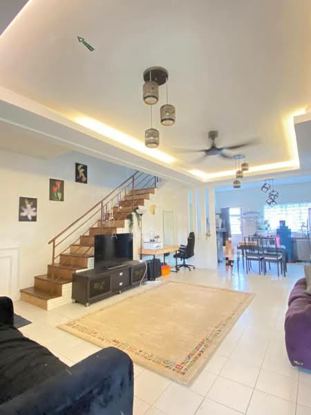 2-storey Terraced House for Sale in Taman Scientex Pasir Gudang (Pasir Gudang) - Muhamad Asrul - Living Room - PropertyGuru.com.my