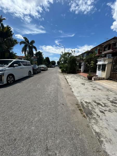 2-storey Terraced House for Sale in Taman Daya (Johor Bahru) - Iden Tan - Exterior - PropertyGuru.com.my