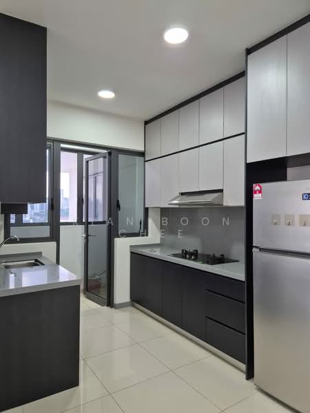 Servis Apartment untuk Dijual di United Point (Residensi Berpadu) - Kian Boon Chee - Kitchen - PropertyGuru.com.my