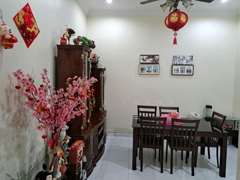 Rumah Teres 1.5 Tingkat untuk Dijual di Taman Melawati (Ulu Kelang) - David Chung - Dining Room - PropertyGuru.com.my