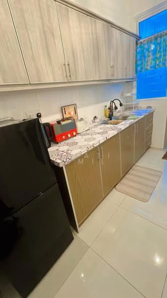 Condominium for Rent at Dwiputra Residences - Izzati Ismil - Kitchen - PropertyGuru.com.my