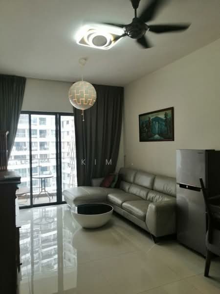 Condominium for Rent at Amberside @ Country Garden Danga Bay - Kim . - Living Room - PropertyGuru.com.my