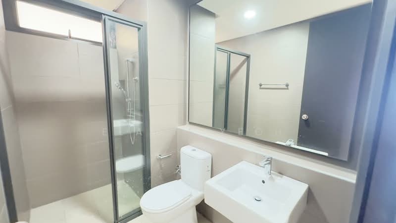Servis Apartment untuk Disewa di The Tamarind - Elaine Yeoh - Bathroom - PropertyGuru.com.my